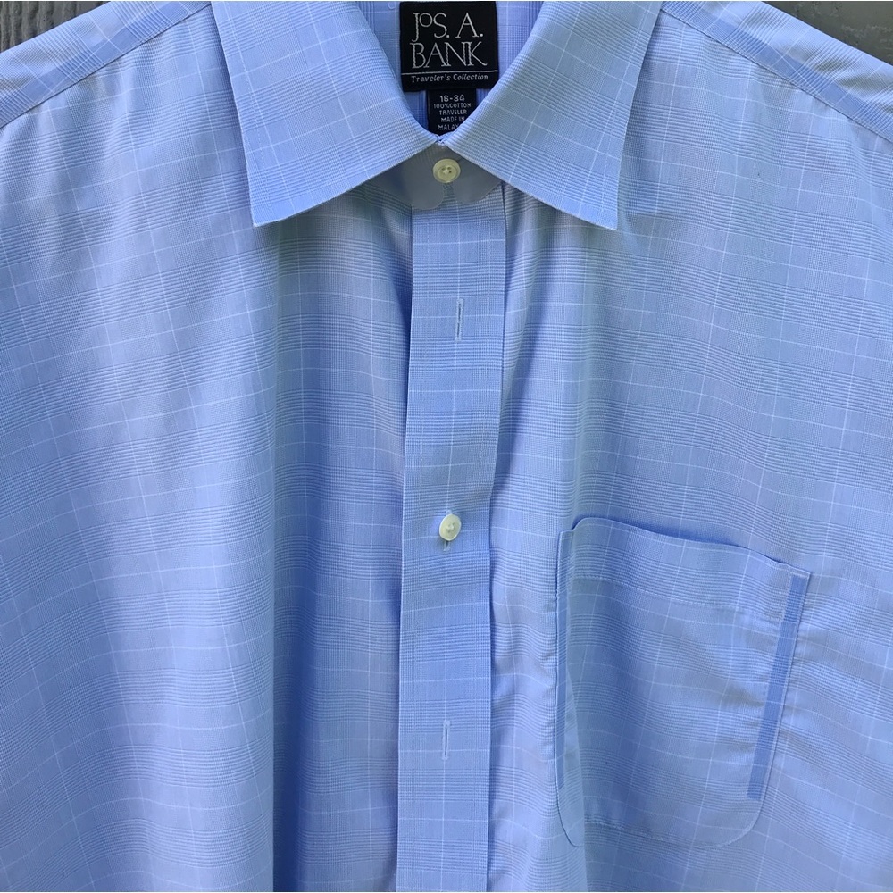 Jos A Bank dress shirt Travelers Collection 16-34
